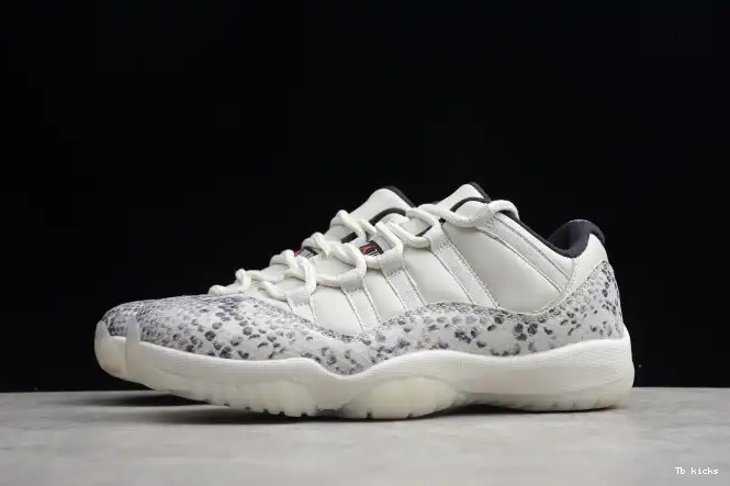 Rep TBK Bone Air SE Snake CD6846-002 Jordan Light 11 Low 0524